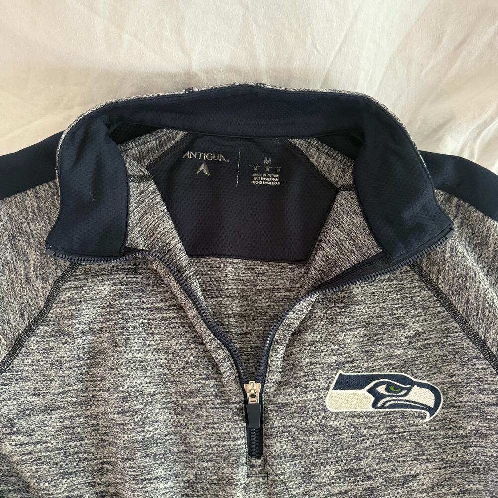 Antigua Seattle Seahawks quarter zip size medium - Picture 3 of 3